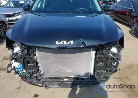 2025 Kia Sorento Lx z USA, uszkodzony, nr VIN 5XYRG4JCXSG398625